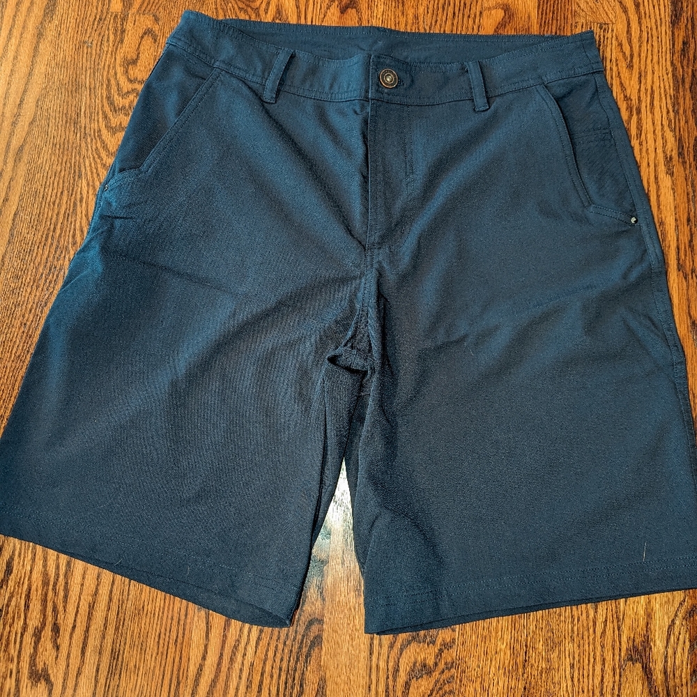 Men's Lululemon navy blue 36/11 shorts
